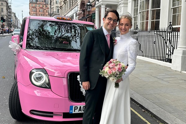 Pink Taxi for Weddings in London